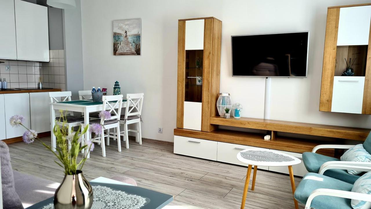 Appartement Apartament Z Garazem W Kolobrzegu Extérieur photo